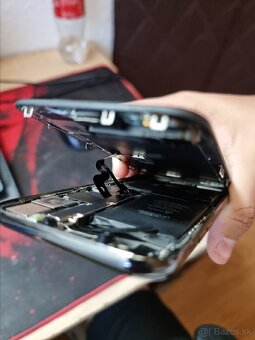 iPhone X 64 GB – nefunkčný (na opravu alebo diely) - 3