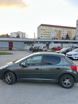 Peugeot 207 - 3
