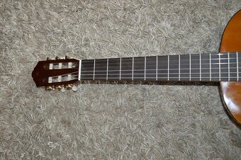 predam - gitara Yamaha C40 - 3