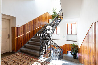 NA PRENÁJOM KANCELÁRSKE PRIESTORY V CENTRE MESTA 32,40 m2 - 3