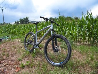Horský MTB bicykel Rockrider ST 530 - šedý, rám L, 27,5 - 3