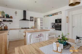 Nádherný rodinný dom na predaj - 3