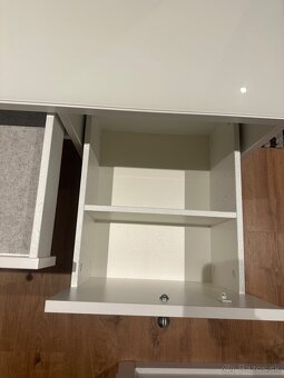 Toaletný stolík - 3