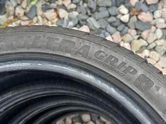 205/45 R18 - 3