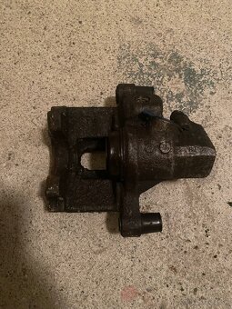 Brzdovy strmen zadny ford focus mk3 - 3