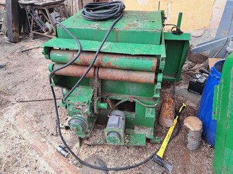 Rozmietacia píla - 3