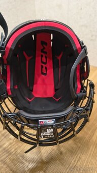 Prilba CCM Tacks 70 "S" - 3