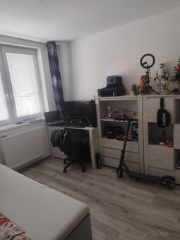 Prenájom 2 izbový byt Hlohovec centrum - 3
