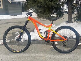 Giant Reign 1 2016 bicykel - 3