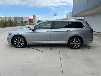 Volkswagen Passat Variant 2.0 TDI Executive DSG - 3