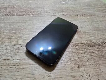 Iphone 14 pro 256gb v super stave bez skrabancekov ci inych - 3