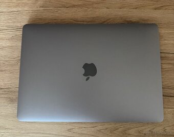 Predám McBook Air - 3