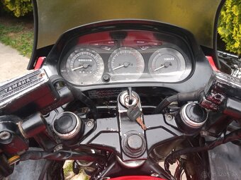 Yamaha FJ 1200 - 3
