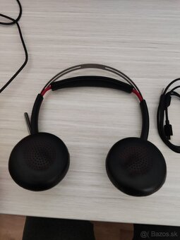 Plantronics slúchadlá VOYAGER FOCUS UC - 3