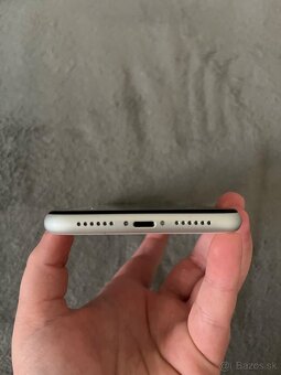 iPhone XR Biely 128 GB - 3