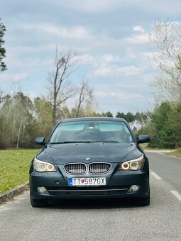 BMW e60 530 FACELIFT - 3