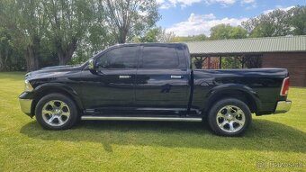 Dodge RAM 1500 Laramie - 3