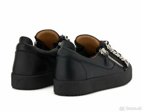 GIUSEPPE ZANOTTI FRANKIE CHAIN velkost 42.5/27.5cm - 3