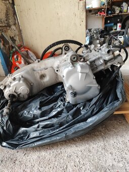 Motor Yamaha 125 x-max - 3