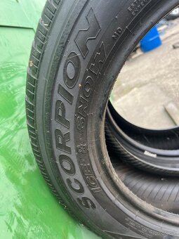 Zimné pneumatiky Pirelli 235/60R17 - 3