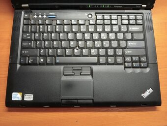 predám notebook LENOVO THINKPAD T400 - 3