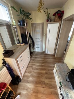 Predám Chodbovú zostavu Decodom - 3