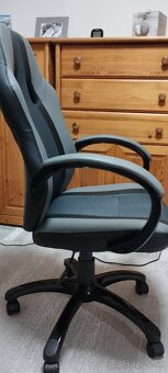 Kancelárska stolička - 3