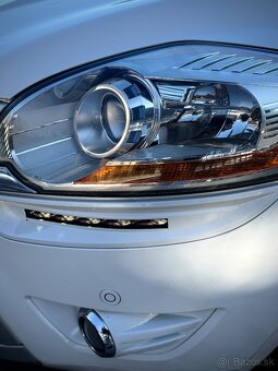 FORD KUGA 2.0 TDCi ST-Line 4x4 - 3