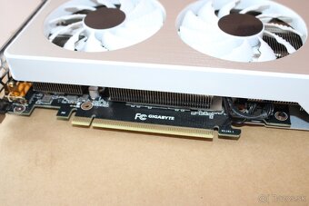 Predám grafickú kartu Gigabute RTX 3060 12 Gb. - 3