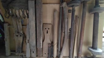 Starý tkací stroj - súčiastky - 3