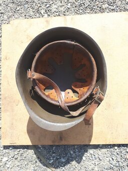 Vojenska prilba  nepoškodena veĺkosť - M - 3