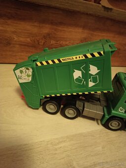 Smetiarske auto - 3