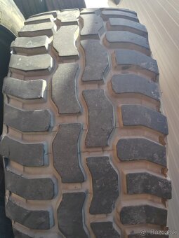 18 R22,5 BARUM NR27 (445/65 R22,5) - 3