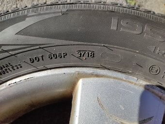 Nokian WR D4 195/65 R15 zimné + disky - 3