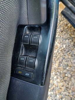 Rozpredam Audi A3 1.9Tdi 74kw ATD - 3