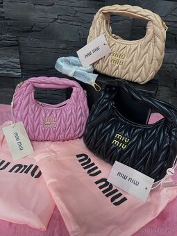 Miu miu čierna kabelka - 3