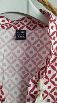 Dámske šaty nové bielo červené zo strapcami XL-XXL - 3