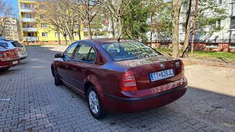 Superb 1.8T - 3
