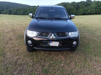 Mitsubishi L200 Mitsubishi L 200 4X4 SSC 1majitel - 3