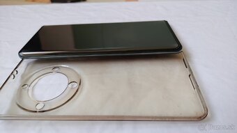 Honor - 3