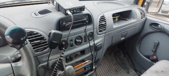 Mercedes Benz 413 CDI - 3