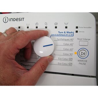 Predám ZÁNOVNÁ, automatická práčka INDESIT, display, A+++ - 3