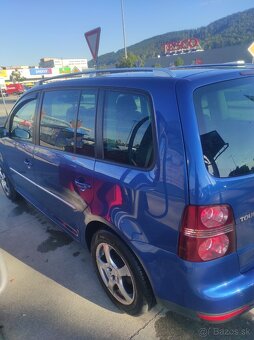 Volkswagen Touran 2.0 TDI - 3