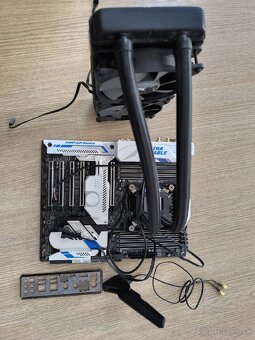 Doska, procesor, vodné chladenie - 3