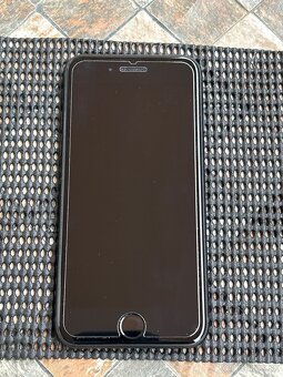 iPhone SE 2022 SE3 - 3