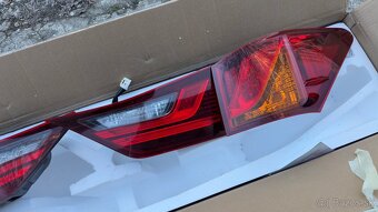 Lexus GS zadné svetlá - 3