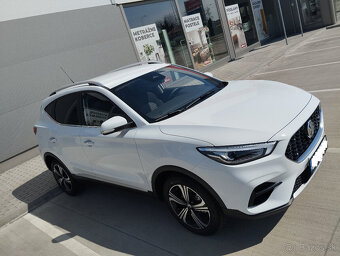 MG ZS ESSENTIAL PLUS , rok 2025 ,  1400 km - 3