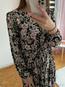 Kvetinkové šaty - 3