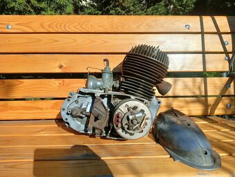 Motor ČZ 175 502 prasa - 3
