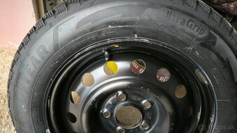 Disky+pneu goodyear ultragrip performance 3 195/65 r15 - 3